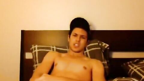 Twink's Amateur Striptease and Webcam Jerk Off Session