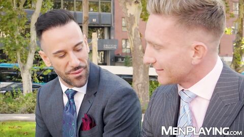 Latino Gustavo Cruz deepthroats Magnus Loki before raw breeding him