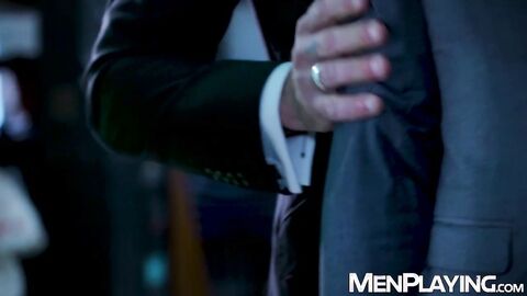 Suited mafioso Bruno Max barebacks Jonathan Mirandas tight asshole