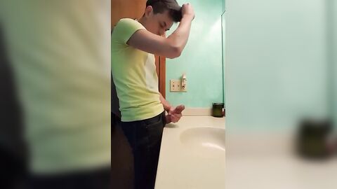 Big-Cock Latin Hunk Jerks Off in Bathroom