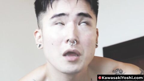 KawasakiYoshi.com - Deviant Yoshi Kawasaki loves tentacles while fucking his asshole