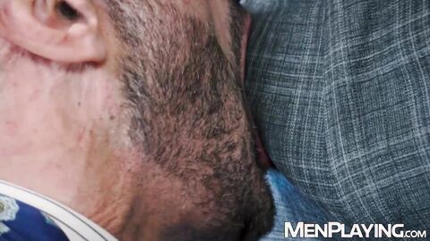 Hung CEO Bruno Max anal breeds Denis Vega while licking his feet