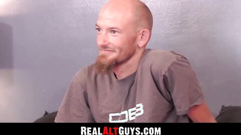RealAltGuys.com - Inked punk rock homo tugs his big hard dick with intense strokes