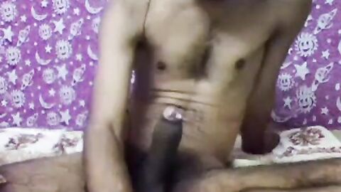 Big Dick Indian Guy from Pune Shows Off