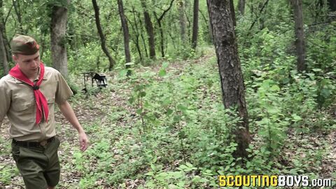 Mega hung  Eddie Patrick spreads Noah White ass wide and pounds him