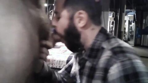 Big-Cock Bear Amateur Gets a Face Full of Cum