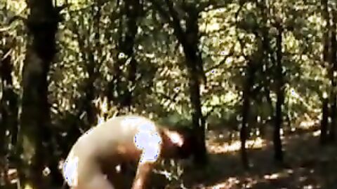 British guy pulled out his long thick cock and wanked it hard in the park