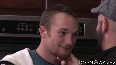 Sex Stepdad Adam Russo wants a taste of my bubbly butt before plowing it