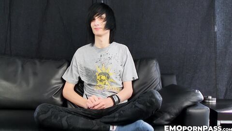 Leo Jones sinks his emo dick into a fleshlight to help him ejaculate