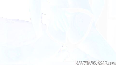 Muscular daddy barebacks submissive jock after rimming