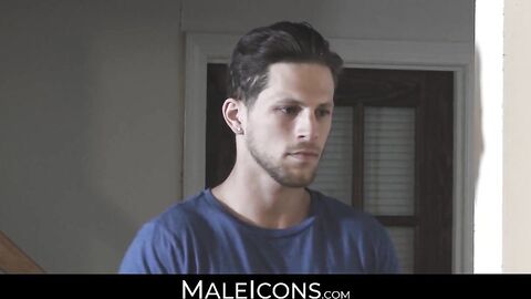 MaleIcons.com - Hunks Roman Todd and Billie Ramos's intense dick riding session
