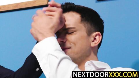 NextDoorXXX.com - Dakota Payne's footjob leads to ass ram