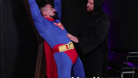 Baxter James finds himself at the mercy of evil villain Brad Connors