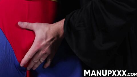 Baxter James finds himself at the mercy of evil villain Brad Connors