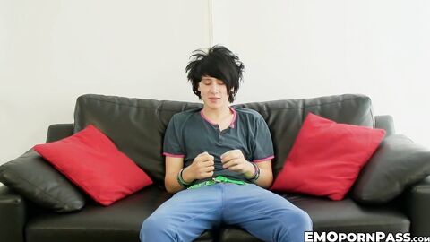 Alex Horler is more than eager to work out his throbbing emo dick