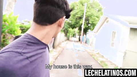 LecheLatinos.com -  Ariano maintains eye contact while blowing my big dick