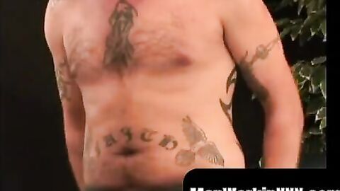 MenWorkinXXX.com - Tattooed mature receives a blowjob and anal fingering until he cum