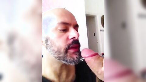 Cum Eating Amateur Blowjob