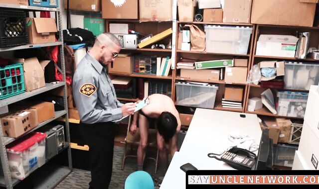 SayUncleNetwork.com - Twink suspect bareback screwed hard by horny officer's cock