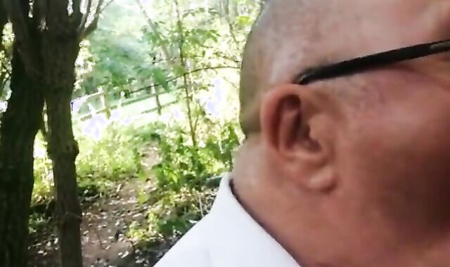 Outdoor Blowjob Tables Turned on Amateurs