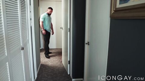 Stepcousins Leo Luckett and Zander Cole sneak out for wild flip fuck