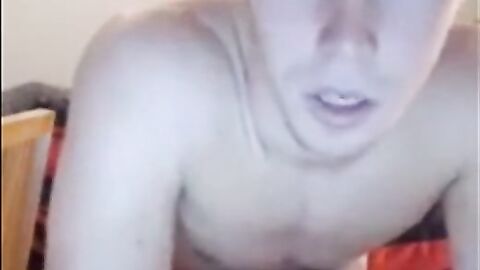 Twink's Delicious Butt on Webcam