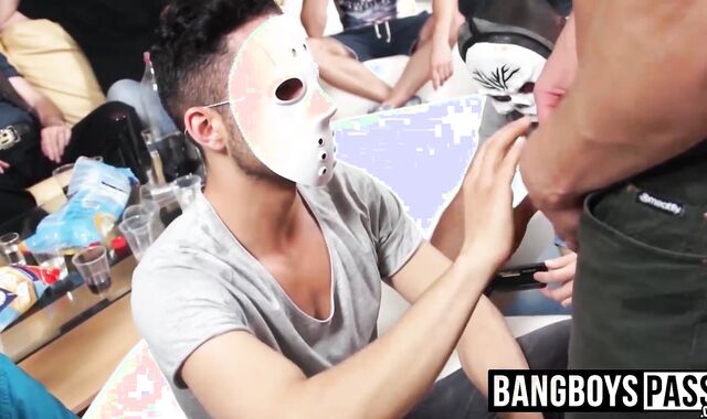 Dude wearing mask sucks as many dicks as he can at party