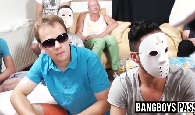 Dude wearing mask sucks as many dicks as he can at party