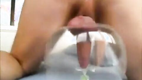 Amateur Man Has Sex With a Condom-Balloon