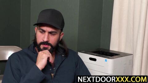 NextDoorXXX.com - Mason Lear bangs Justin Mathews' pucker