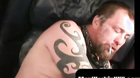 MenWorkinXXX.com - Hairy mature homo masturbates on a chair and cums in huge loads