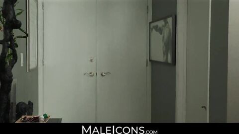 MaleIcons.com - Sexy college graduate's pounding session with roommate's tight ass an