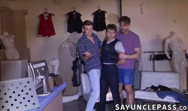 Hunk burglars Caden Dior and Evan Jordie broke security officers ass