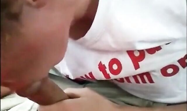 Twink Blows Amateur Man