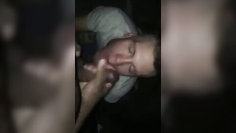 Big Black Cock Gives Facial to White Guy