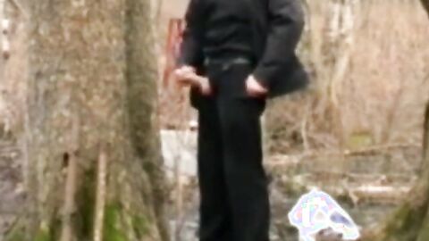 Lonely Daddy Strokes it Outside