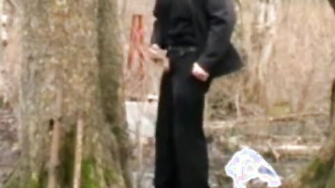 Lonely Daddy Strokes it Outside