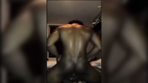 Big Cock Bareback for Bottom Dude