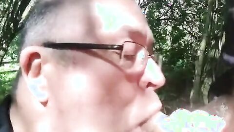 Bears' Outdoor Blowjob Party