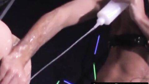 CentralFisting.com - Heyford's J lube fisting with Matthieu Paris