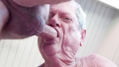 Dentured Gay Blowjob - Sucking and Enjoying It