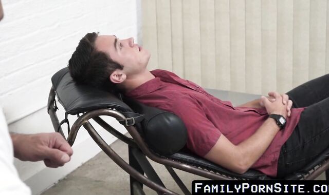 FamilyPornSite.com - Bearded hunk bangs petite teen from behind until he shoots his l