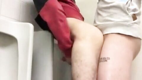 Twink's Handjob in the WC