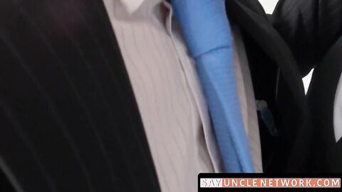 SayUncleNetwork.com - Jock businessman Felipe's hard railing by Latino twink Jonas Ma