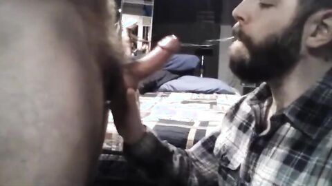 Big-Cock Bear Amateur Gets a Face Full of Cum