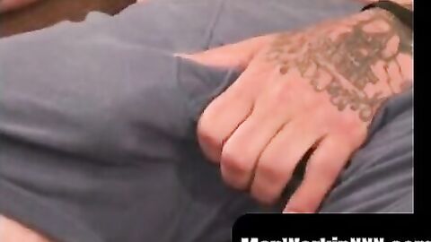 MenWorkinXXX.com - Heavily inked older amateur smokes and masturbates vigorously