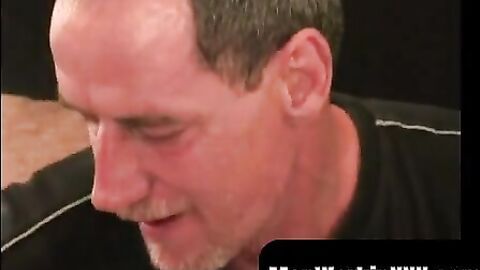 MenWorkinXXX.com - Mature homo masturbates hard while fingering his tight asshole