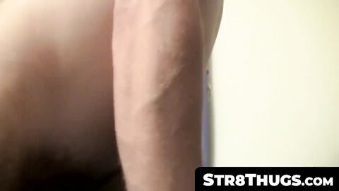 Str8Thugs.com - Straight guy's solo masturbation and fleshlight fucking cum blasting