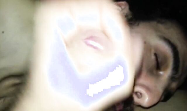 Chupando as bolas e o pau do hetero amigo - amador, blowjob, latin