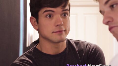 Hunk Johnny Hill serves a tight pucker and hot mouth until they both cum